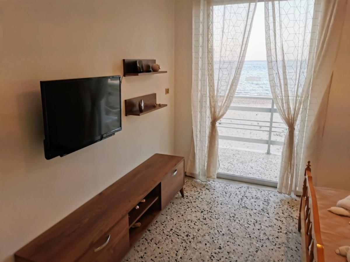 Anatolikos Rooms أليكيس المظهر الخارجي الصورة